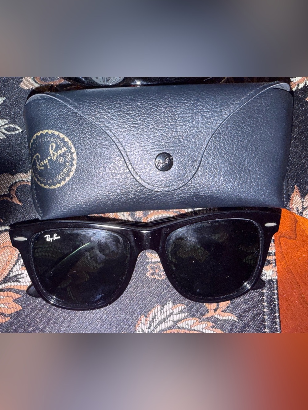Ray-Ban Black Wayfarer Sunglasses